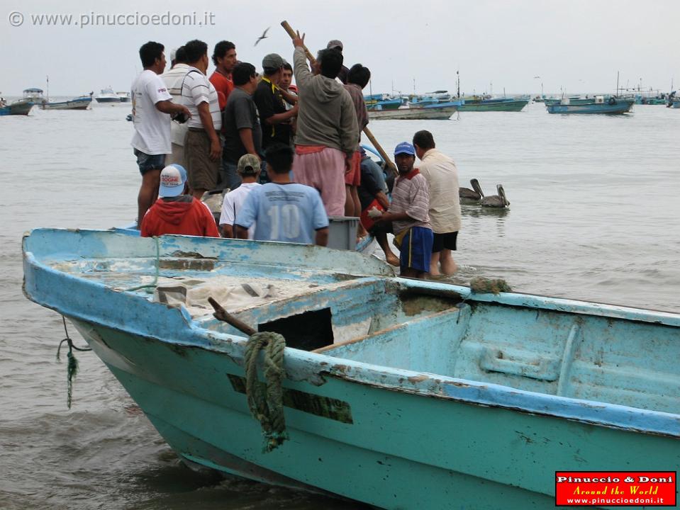 ECUADOR - Puerto Lopez - 35.jpg